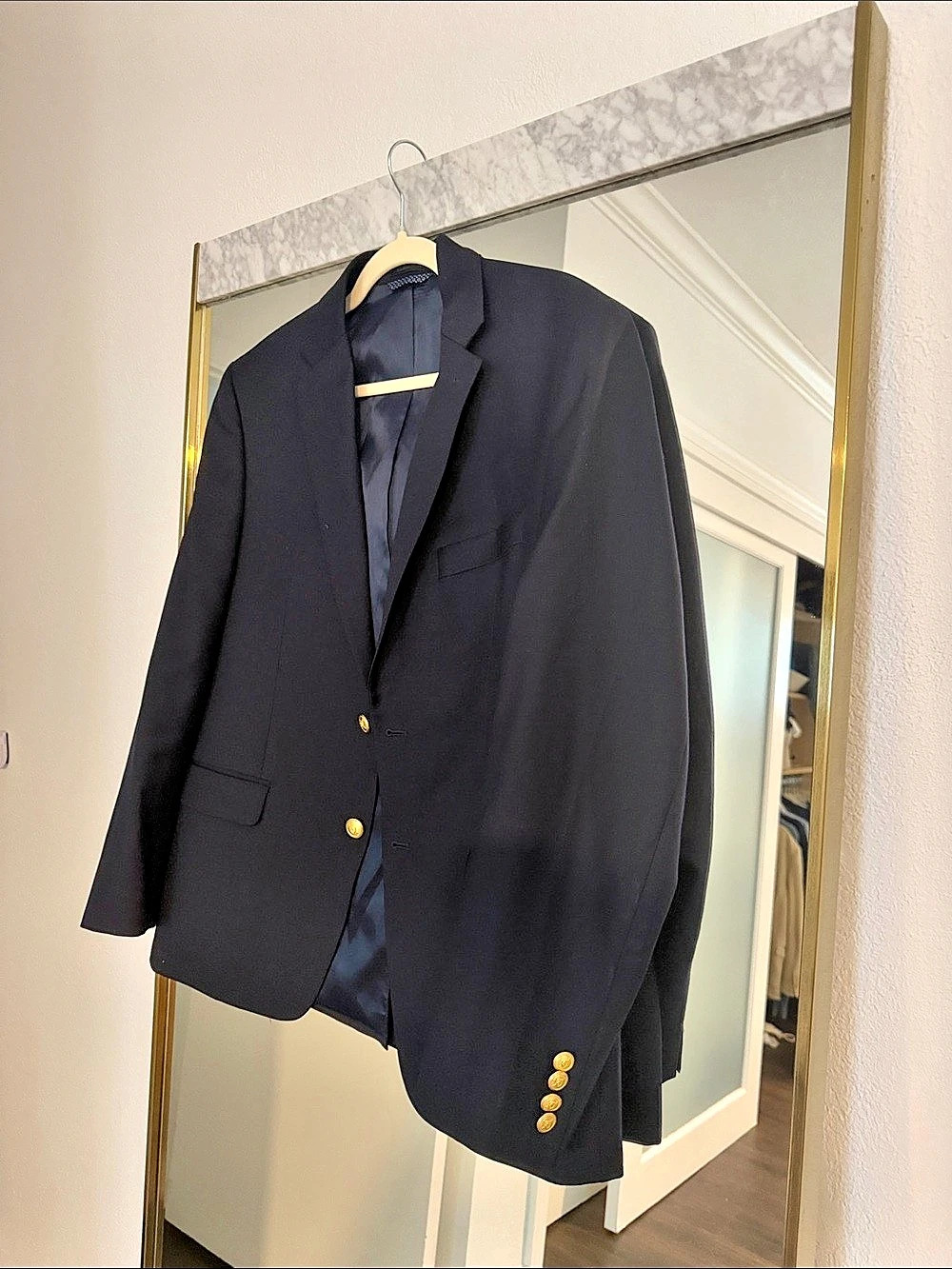 Lauren Ralph lauren men’s Black Blazer Size 40 S gold buttons